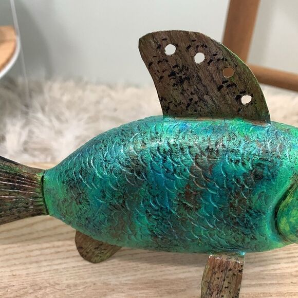 Handcrafted & Hand Painted Folk Art Wood & Metal Colorful Fish Spearing Decoy - Picture 5 of 17